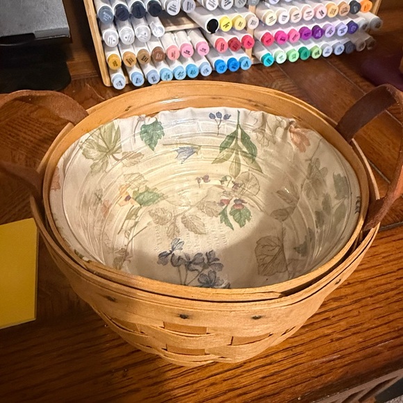 Longaberger Baskets - Picture 8 of 10